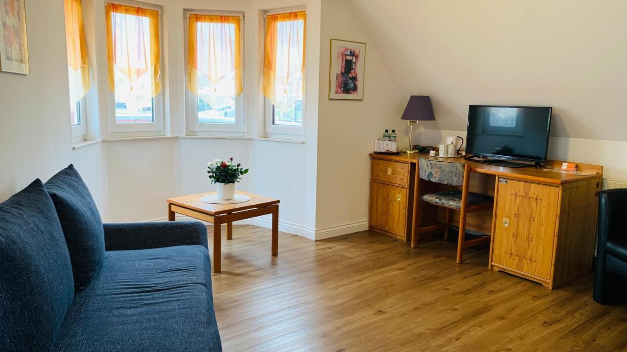 Hotel Garni Rosbach vor der Höhe Екстериор снимка