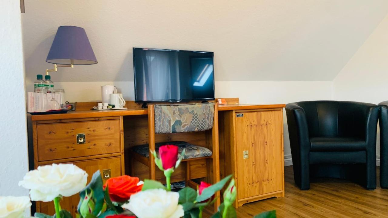 Hotel Garni Rosbach vor der Höhe Екстериор снимка