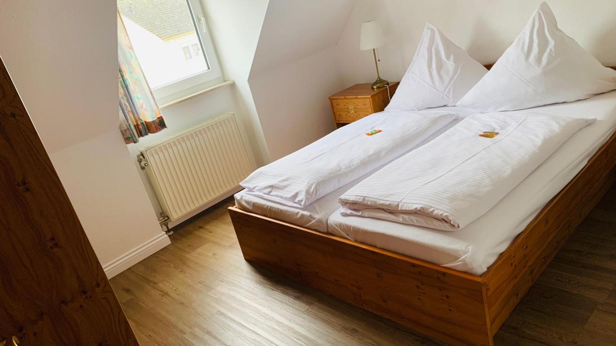 Hotel Garni Rosbach vor der Höhe Екстериор снимка