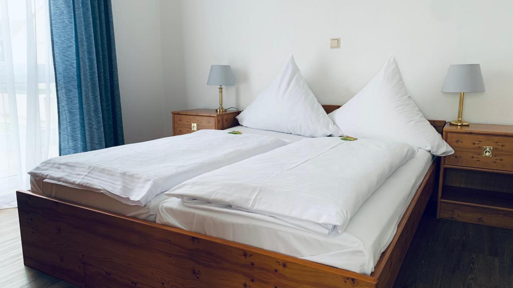 Hotel Garni Rosbach vor der Höhe Екстериор снимка
